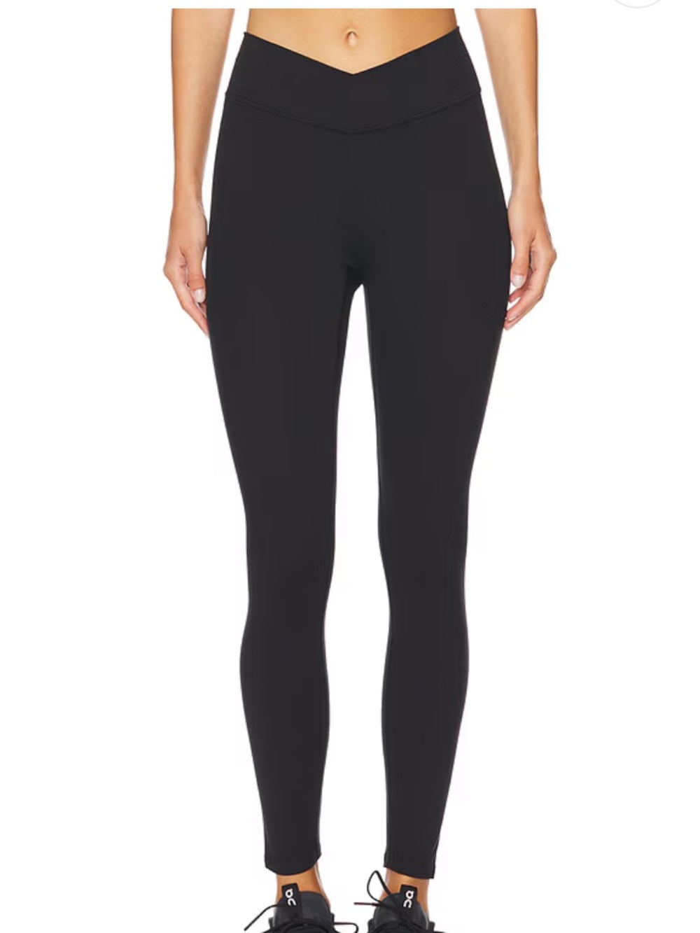 437 Black V Front Leggings